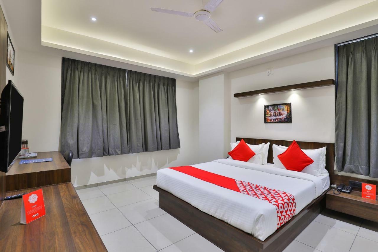 Oyo 16604 Hotel Sparsh Inn Ahmedabad Ngoại thất bức ảnh