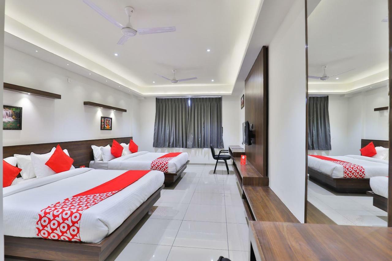 Oyo 16604 Hotel Sparsh Inn Ahmedabad Ngoại thất bức ảnh